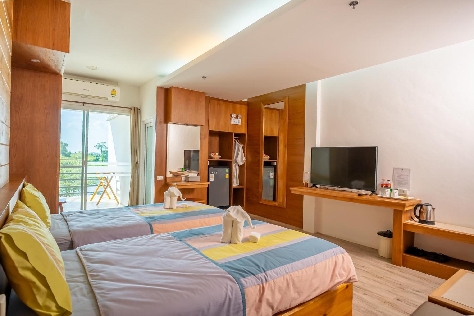 Tamnanpar Resort Бан-Пе Экстерьер фото